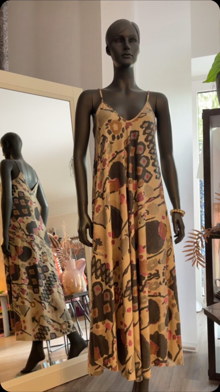 Instagram post from make.it.kleidsam. This post is in position 17.