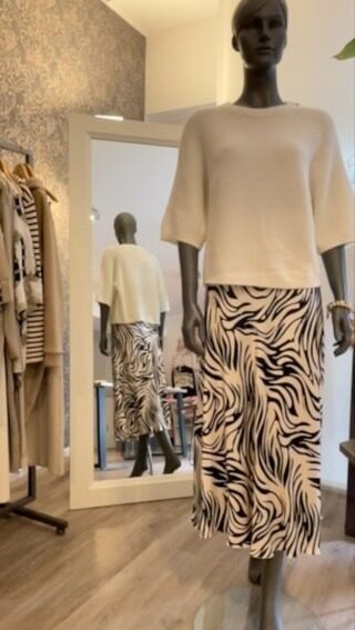 Instagram post from make.it.kleidsam. This post is in position 13.