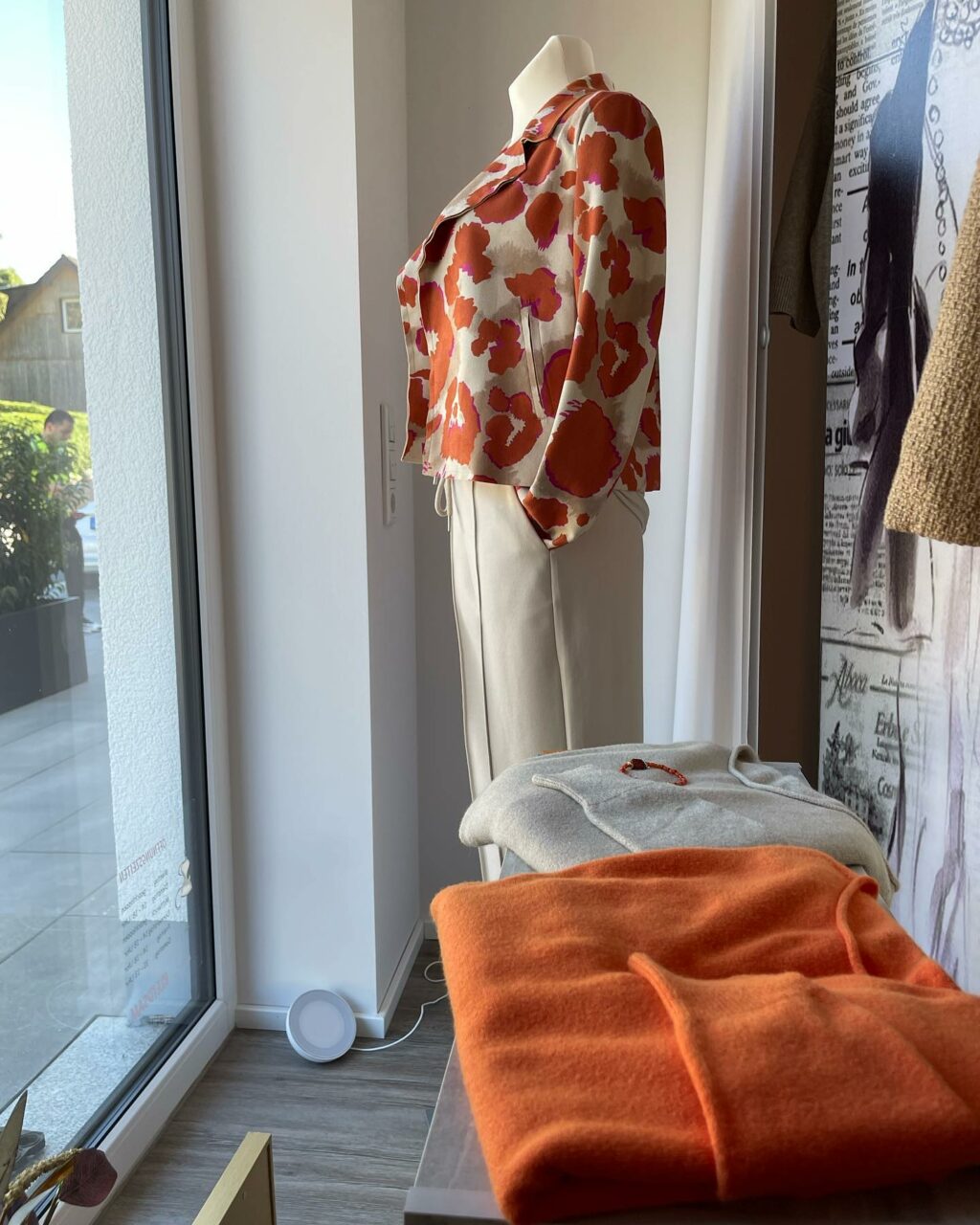 Instagram post from make.it.kleidsam. This post is in position 6.
