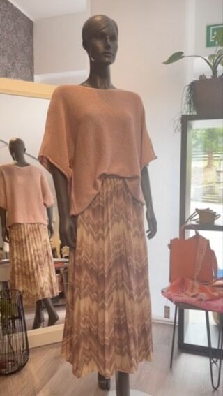 Instagram post from make.it.kleidsam. This post is in position 7.